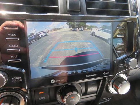 Used 2024 Toyota 4Runner TRD Off-Road image 27