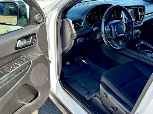Used 2024 Dodge Durango SXT image 9