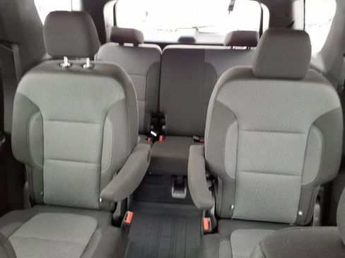 Used 2023 Chevrolet Traverse LT w/ LPO, Floor Liner Package image 11