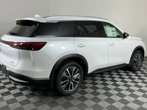 New 2027 INFINITI QX60 Luxe FWD image 6
