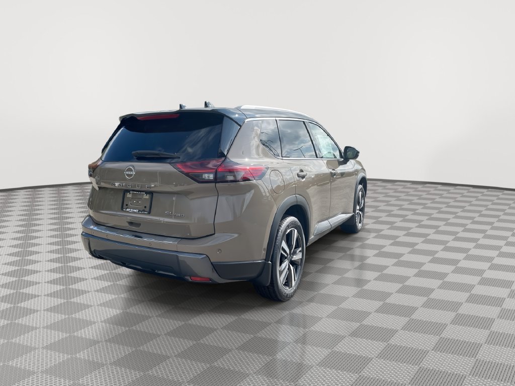 Certified 2025 Nissan Rogue SL w/ Tech Package AWD/4WD image 12