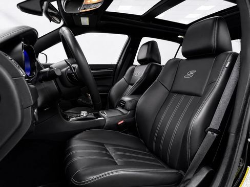 Used 2023 Chrysler 300 S RWD image 19