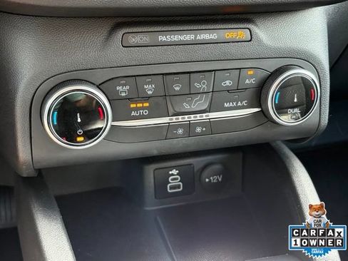 Used 2025 Ford Escape Active AWD/4WD image 17