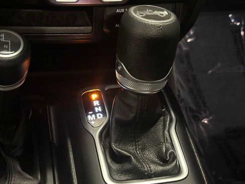 Used 2020 Jeep Wrangler Unlimited Sport AWD/4WD image 18