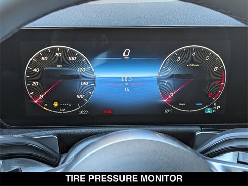 New 2026 Mercedes-Benz GLB 250 4MATIC image 12