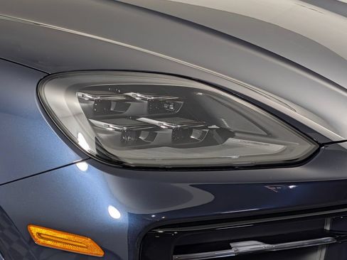 New 2026 Porsche Cayenne AWD/4WD image 15