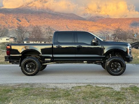 Used 2023 Ford F250 Lariat w/ Chrome Package AWD/4WD image 8