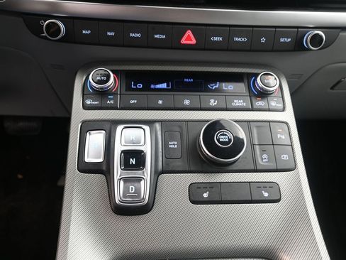Used 2025 Hyundai Palisade SEL FWD image 12