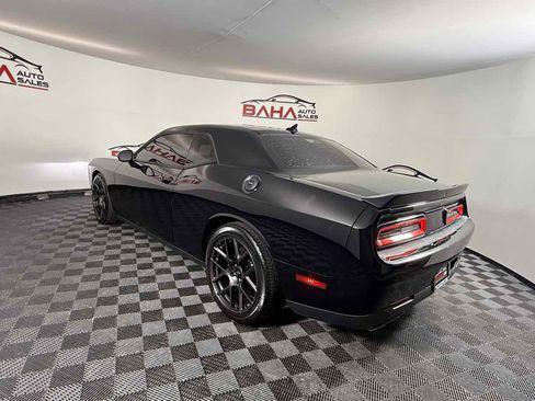 Used 2019 Dodge Challenger R/T Scat Pack w/ Driver Convenience Group image 8