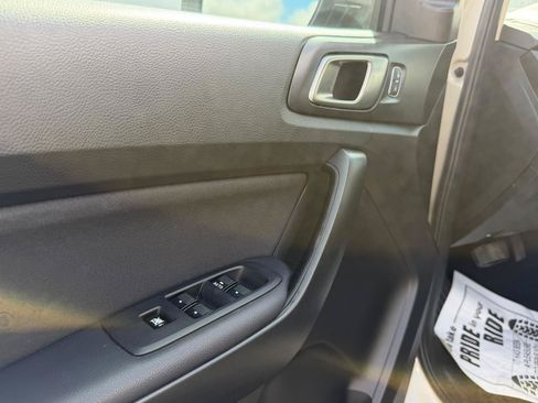 Used 2022 Ford Ranger XLT w/ Equipment Group 301A Mid RWD image 10