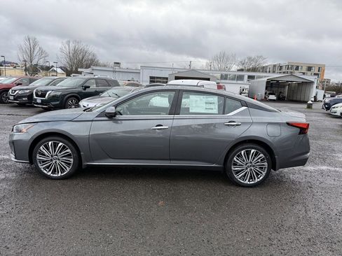 New 2025 Nissan Altima 2.5 SL image 5