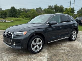 Used 2021 Audi Q5 Prestige w/ Prestige Package AWD/4WD video 1