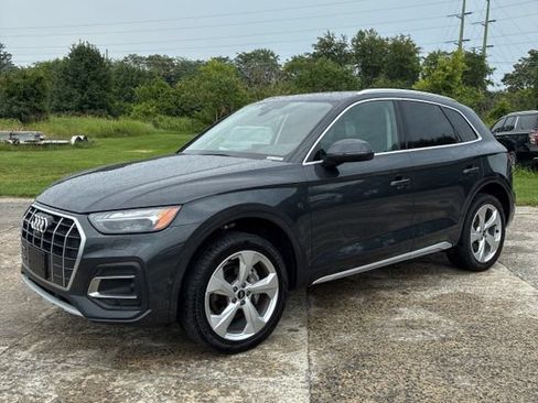 Used 2021 Audi Q5 Prestige w/ Prestige Package AWD/4WD image 1