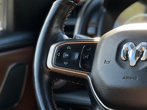 Used 2020 RAM 1500 Limited image 12