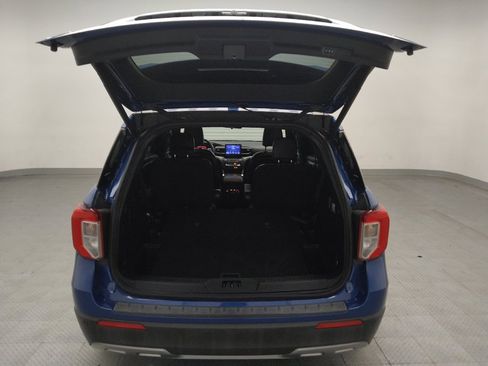 Used 2020 Ford Explorer XLT w/ Equipment Group 202A RWD image 29