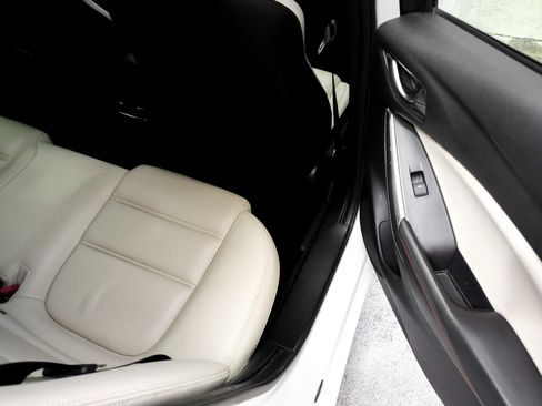 Used 2015 MAZDA MAZDA6 Grand Touring image 12