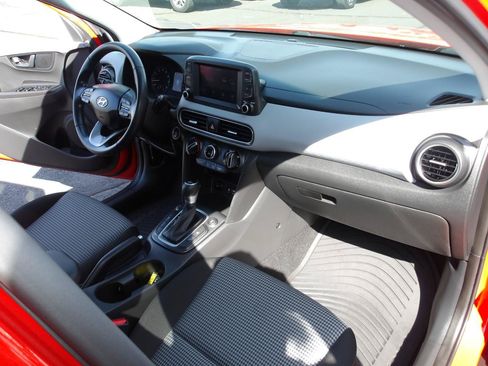 Used 2020 Hyundai Kona SEL AWD/4WD image 14