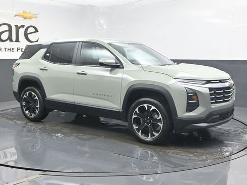 New 2026 Chevrolet Equinox LT FWD image 6