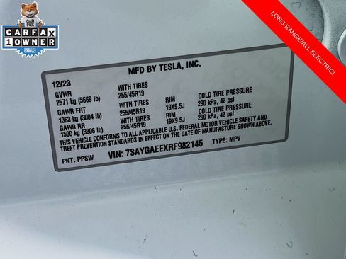 Used 2024 Tesla Model Y Long Range AWD/4WD image 33