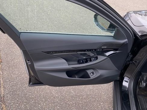 New 2026 BMW 530i xDrive AWD/4WD image 12