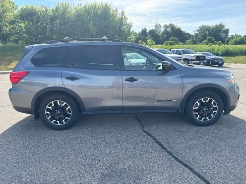 Used 2020 Nissan Pathfinder SL AWD/4WD image 8
