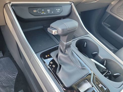 New 2026 Kia Carnival EX FWD image 20