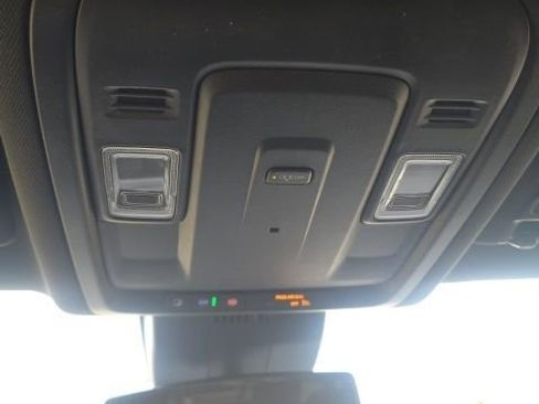 New 2026 Chevrolet Suburban LS image 21