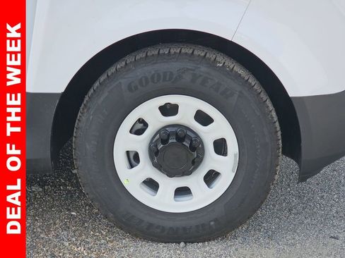 New 2025 Chevrolet Brightdrop 400 image 37