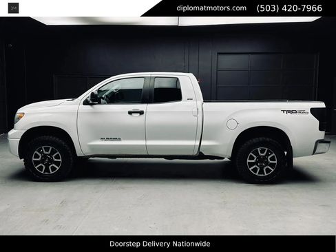 Used 2013 Toyota Tundra 4x4 Double Cab image 4
