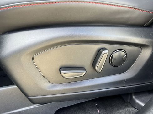 New 2026 Ford Explorer ST-Line w/ ST-Line Street Pack image 14