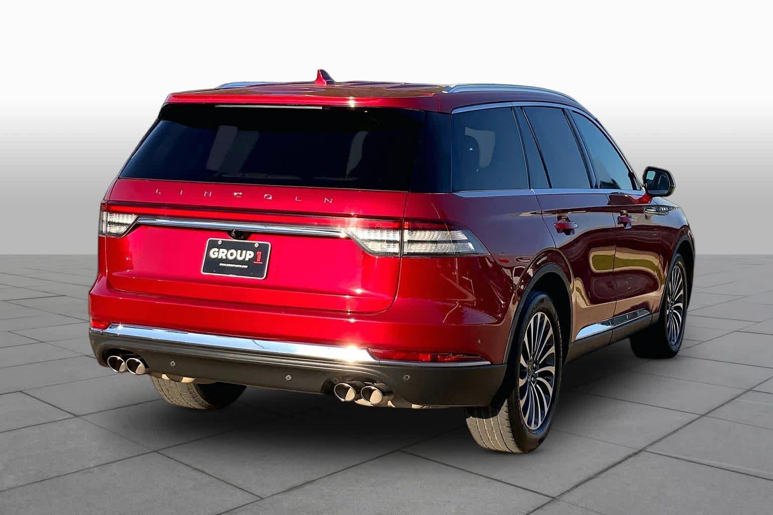 Used 2020 Lincoln Aviator Reserve w/ Equipment Group 201A RWD image 13