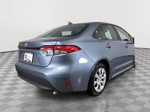 Used 2024 Toyota Corolla LE image 9