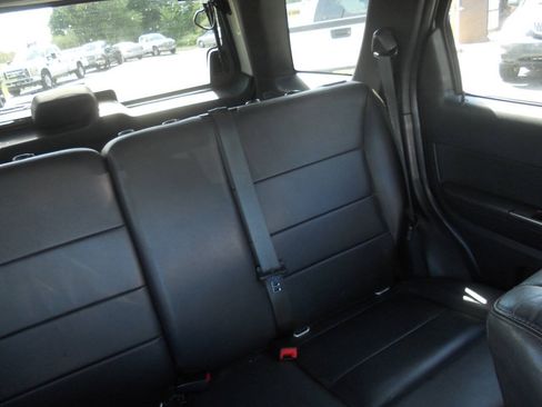 Used 2010 Ford Escape Limited AWD/4WD image 22