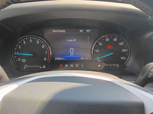 Used 2023 Ford Explorer XLT AWD/4WD image 11