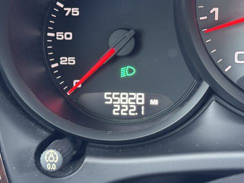 Used 2017 Porsche Macan S image 19