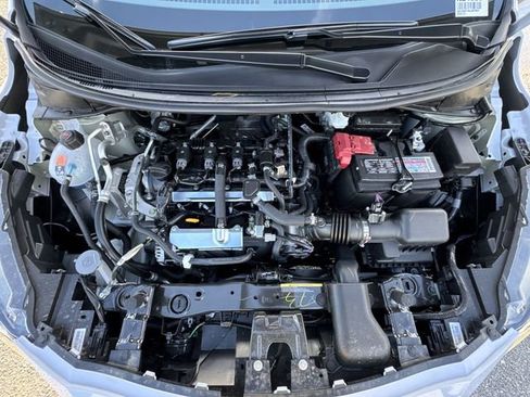 New 2025 Nissan Versa SR w/ Trunk Package image 28