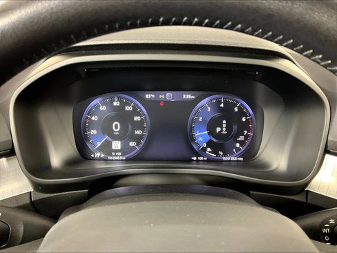 Used 2019 Volvo XC40 T5 Momentum AWD/4WD image 13