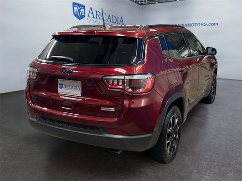 Used 2020 Jeep Compass Sport image 5