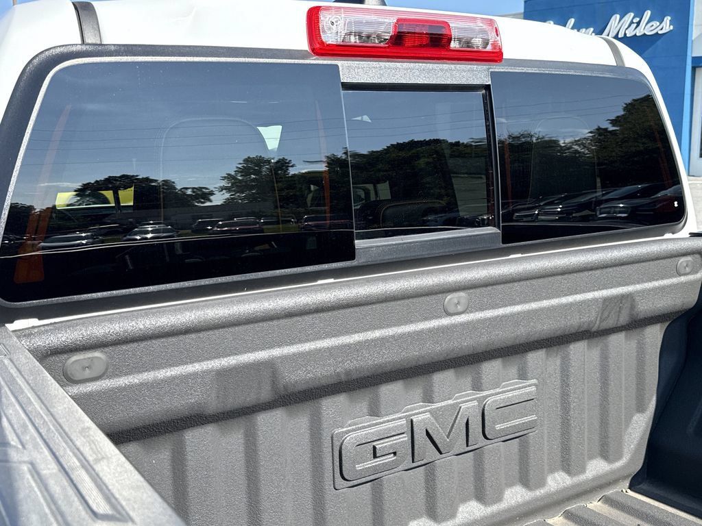 Used 2023 GMC Canyon AT4 w/ AT4 Premium Package AWD/4WD image 26