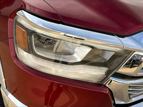 Used 2019 RAM 1500 Laramie image 19