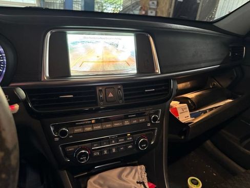 Used 2017 Kia Optima EX FWD image 10
