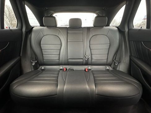 Certified 2022 Mercedes-Benz GLC 300 4MATIC image 17