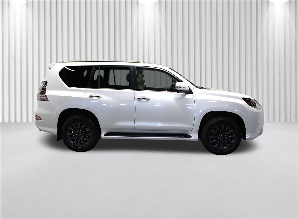 Used 2022 Lexus GX 460 Premium w/ Premium Plus Package AWD/4WD image 2