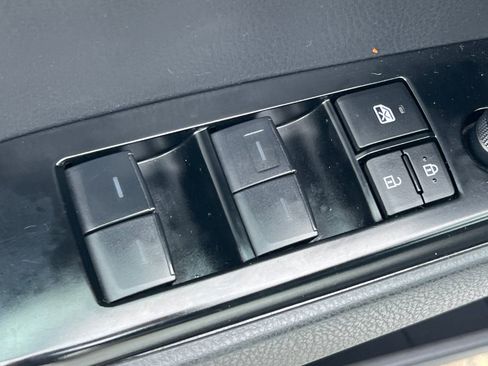 Certified 2025 Toyota Camry SE image 18