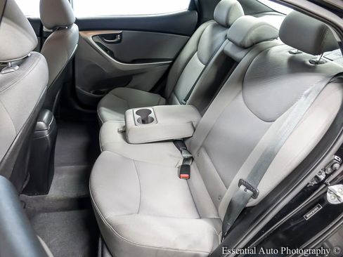 Used 2013 Hyundai Elantra GLS w/ Preferred Pkg image 11