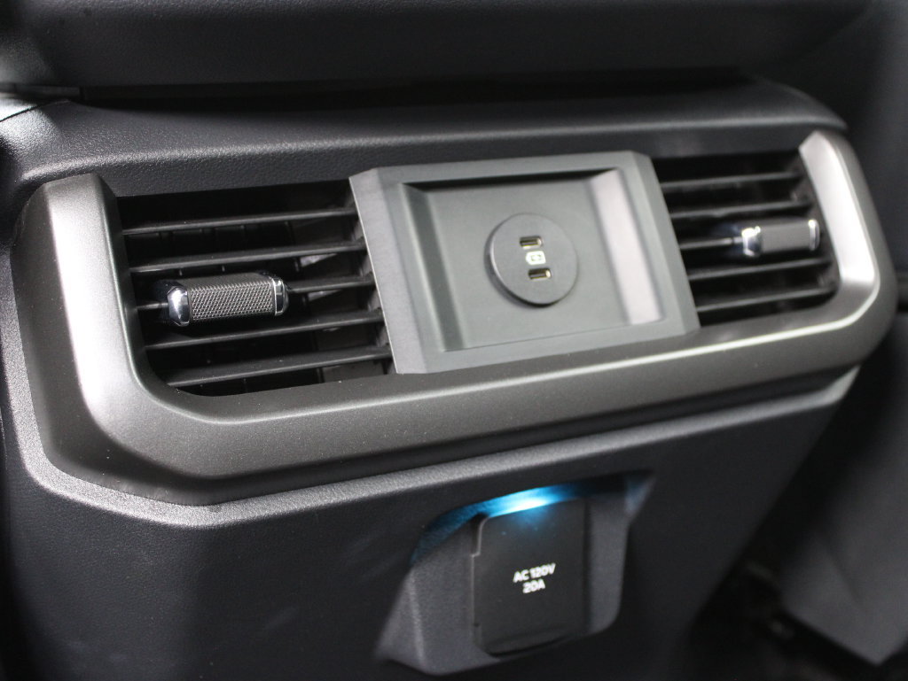 Used 2025 Ford F150 Tremor w/ Bed Utility Package AWD/4WD image 18
