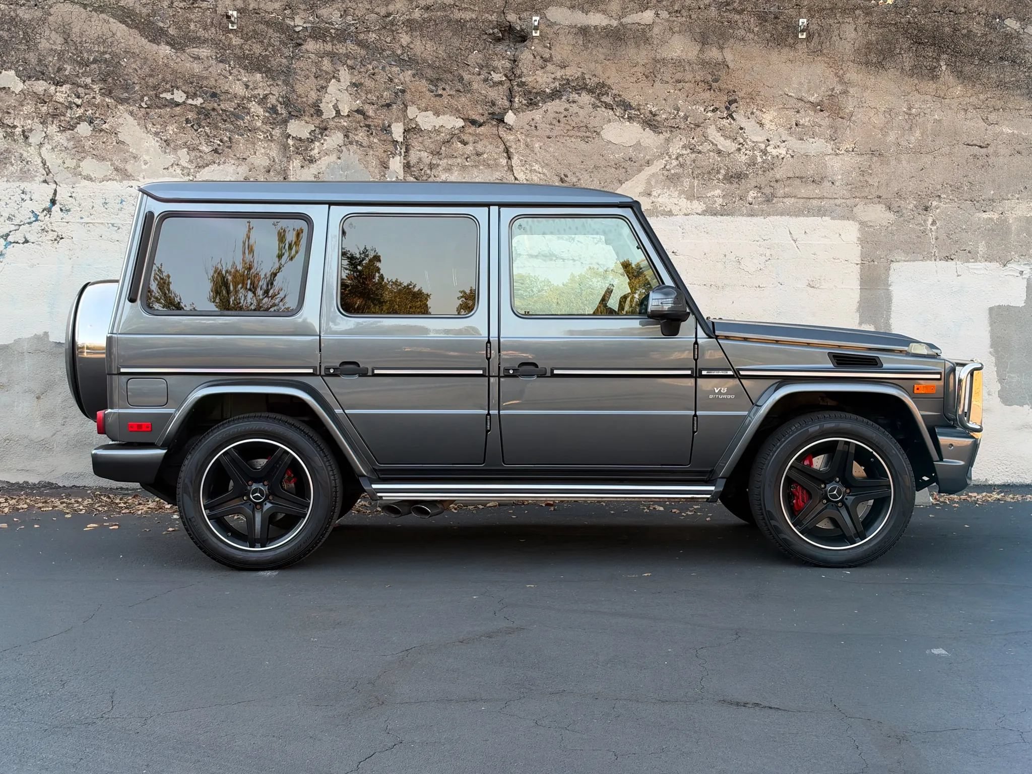 Used 2015 Mercedes-Benz G 63 AMG 4MATIC image 4