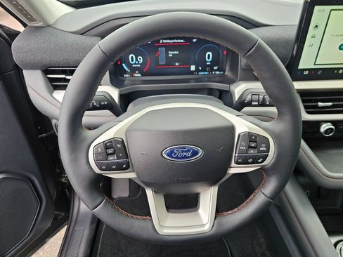 New 2026 Ford Explorer Active w/ Active Comfort Package AWD/4WD image 15
