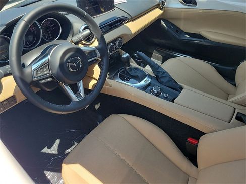 New 2025 MAZDA MX-5 Miata Grand Touring image 5
