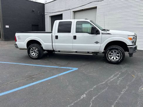 Used 2016 Ford F250 XLT AWD/4WD image 6
